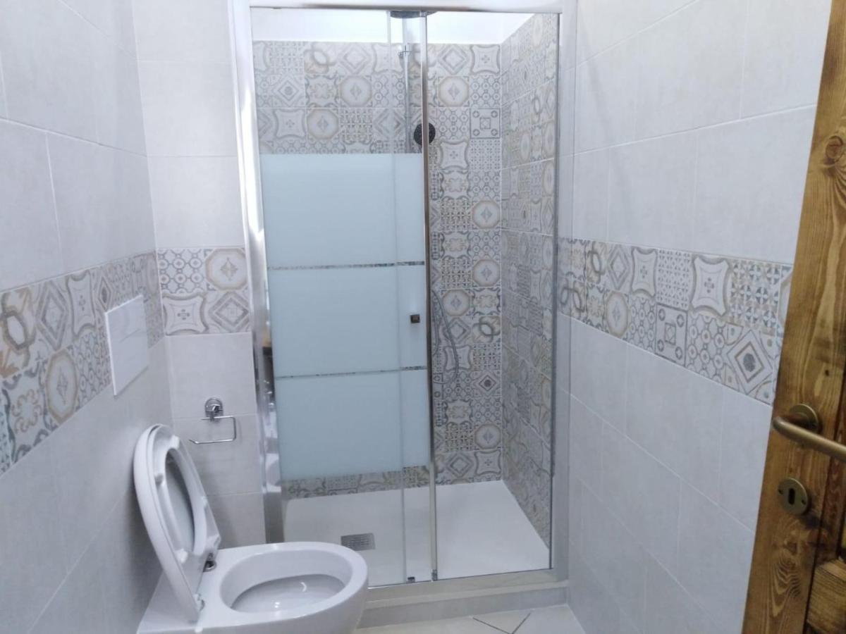 B&B La Pietra Ercolano Buitenkant foto